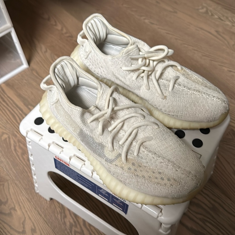 off white yeezy boosts